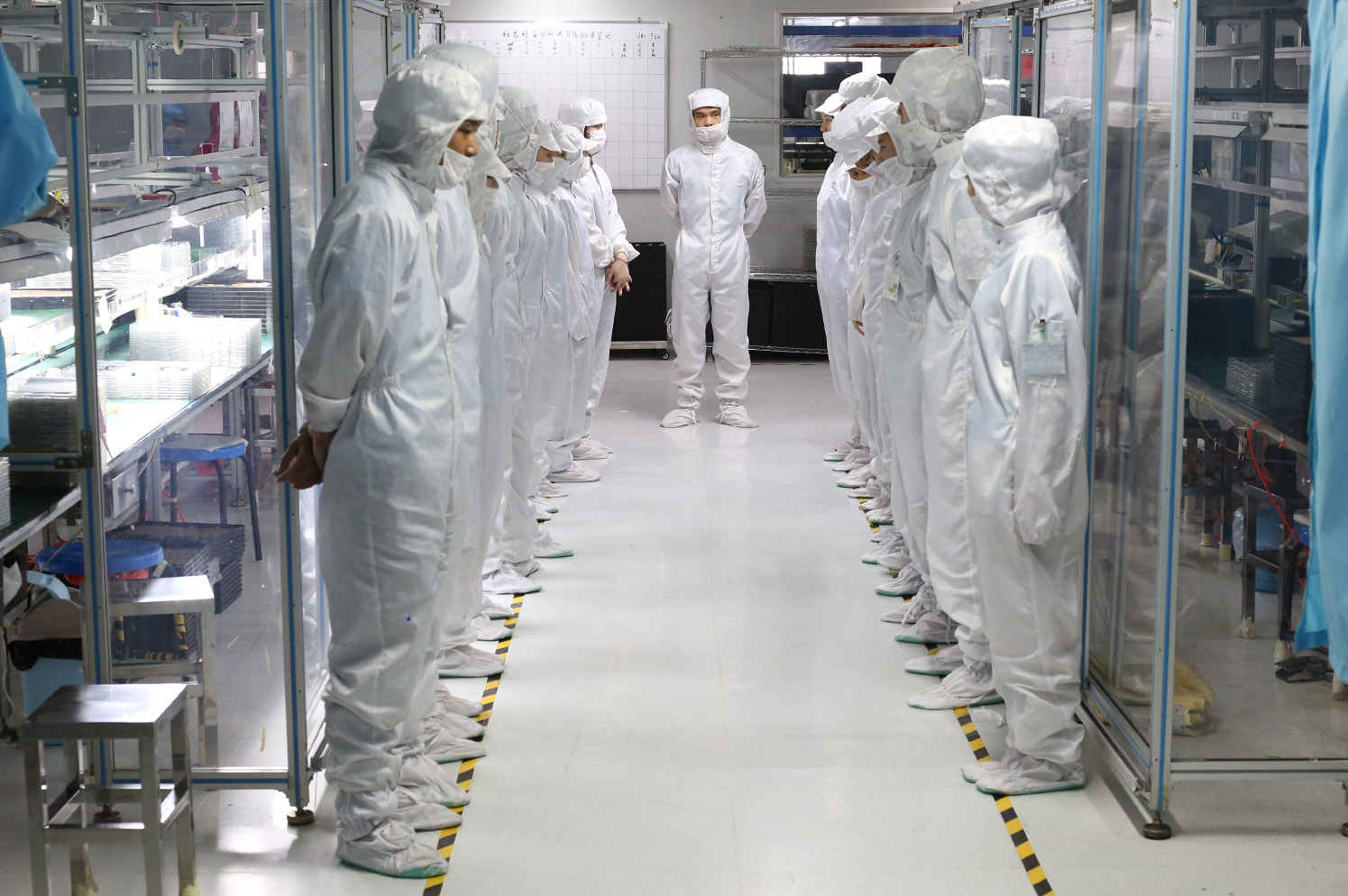 lcm液晶顯示屏廠家哪些崗位起到關鍵性的作用？