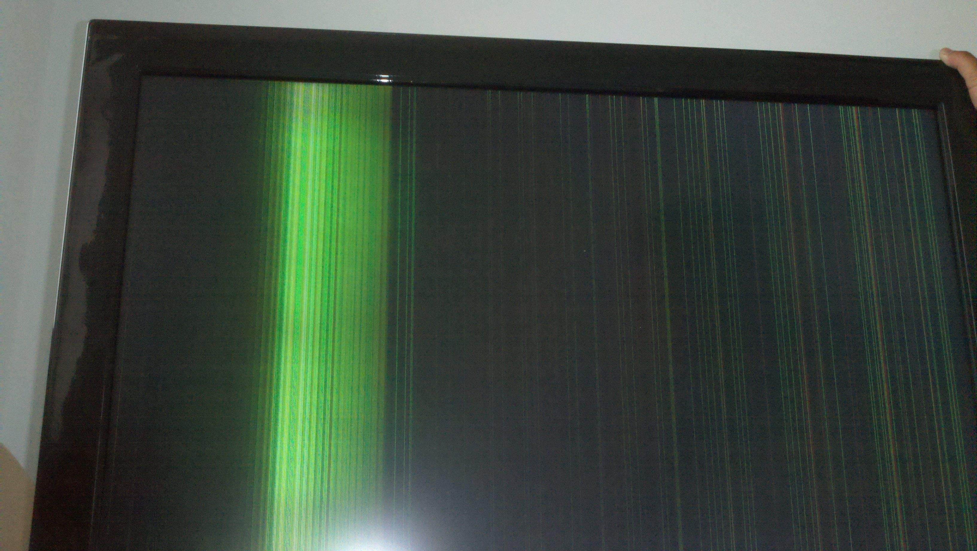 液晶顯示屏出現(xiàn)條紋 液晶顯示屏出現(xiàn)條紋